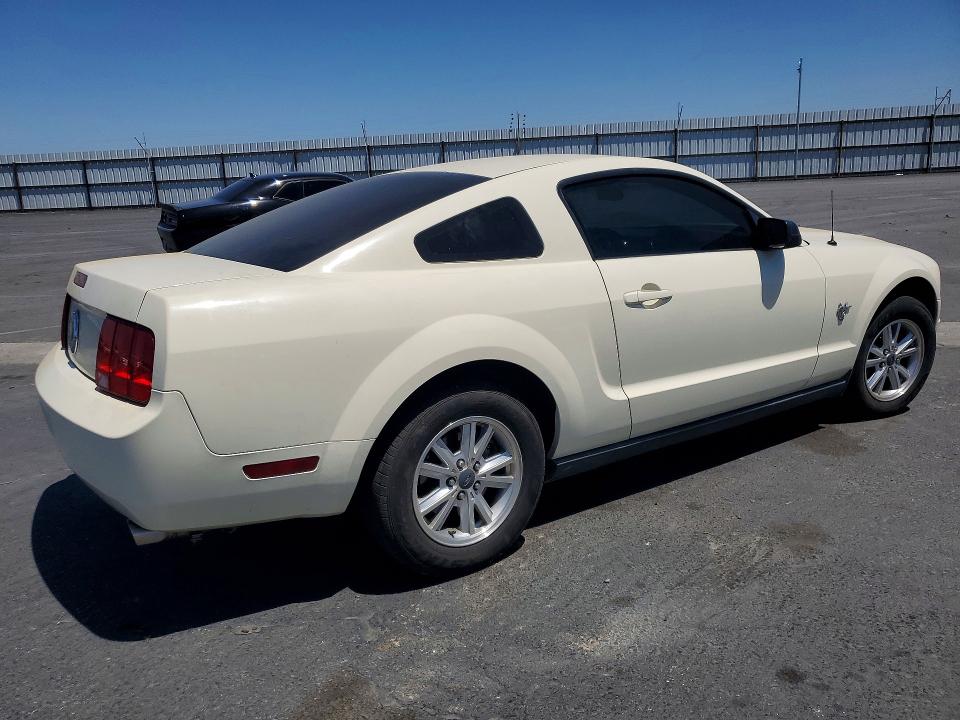 Продажа на аукционе авто 2009 Ford Mustang, vin: 1ZVHT80N195142648, номер лота: 53661676