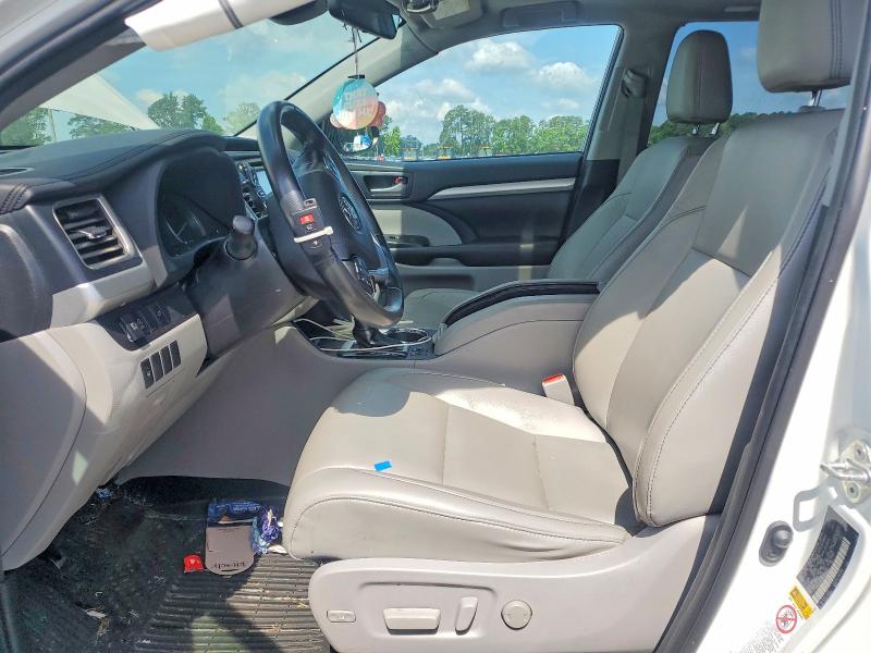 Продажа на аукционе авто 2019 Toyota Highlander, vin: 5TDJZRFH8KS608361, номер лота: 55091316