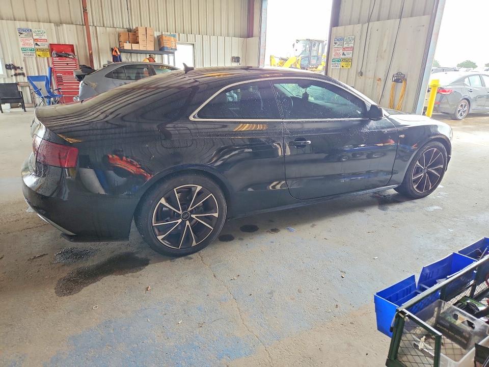 2015 Audi A5 მანქანა იყიდება აუქციონზე, vin: WAUMFAFR2FA062690, აუქციონის ნომერი: 53074046