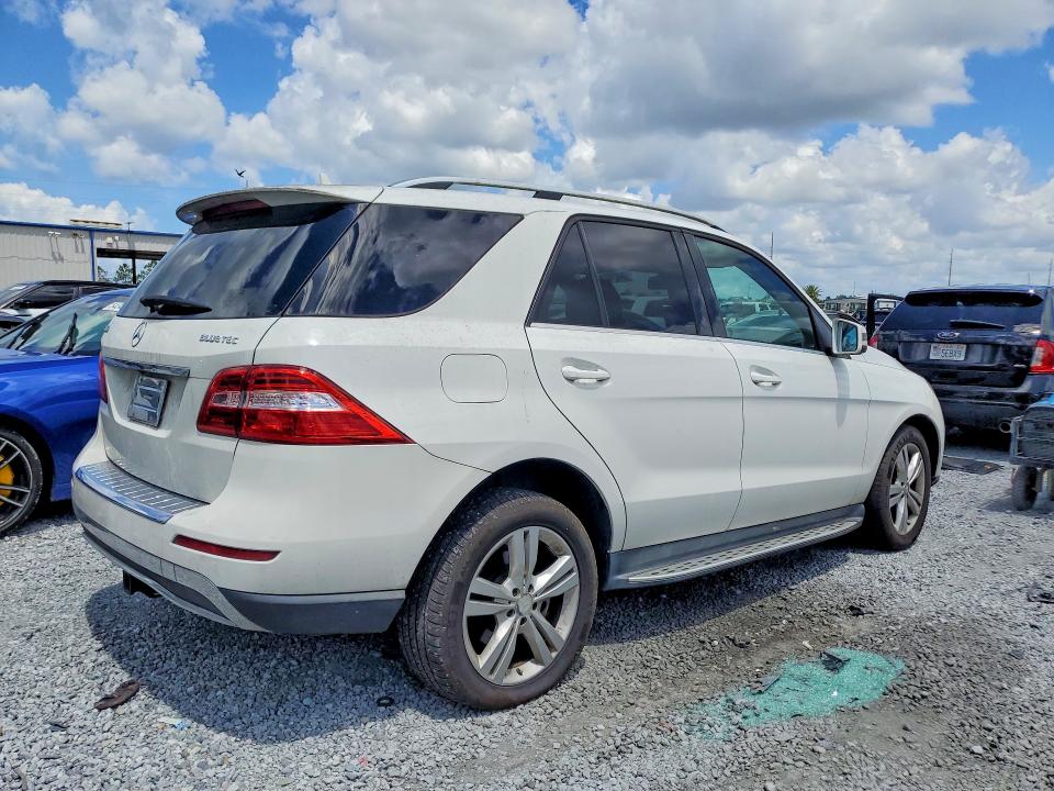 54382286 :رقم المزاد ، 4JGDA2EB2EA332779 vin ، 2014 Mercedes-benz Ml مزاد بيع