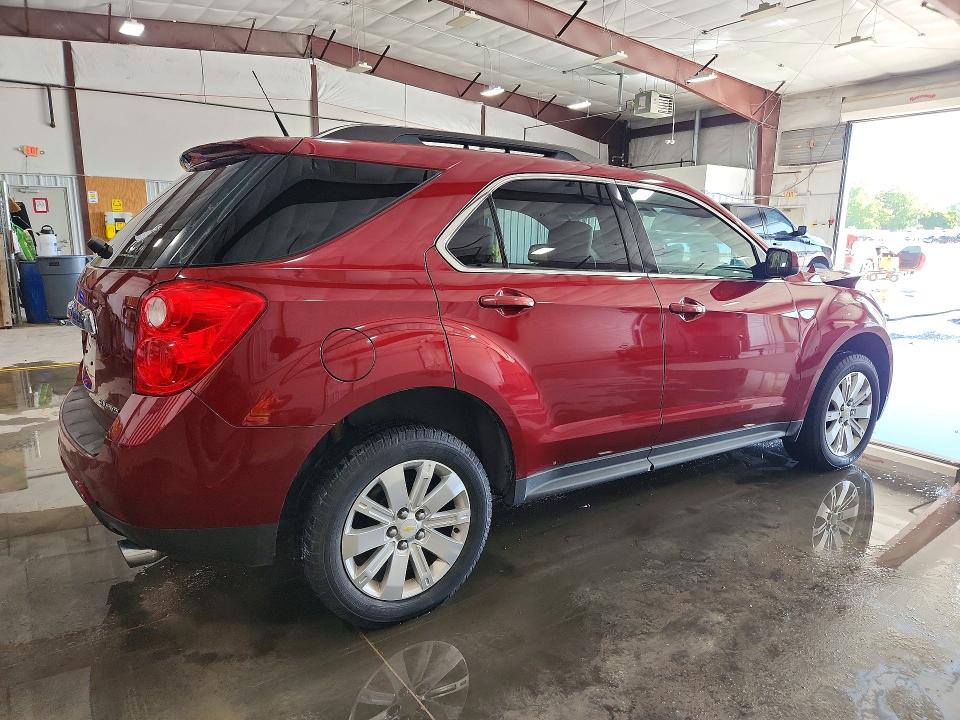 52331366 :رقم المزاد ، 2CNFLPE59B6367063 vin ، 2011 Chevrolet Equinox مزاد بيع