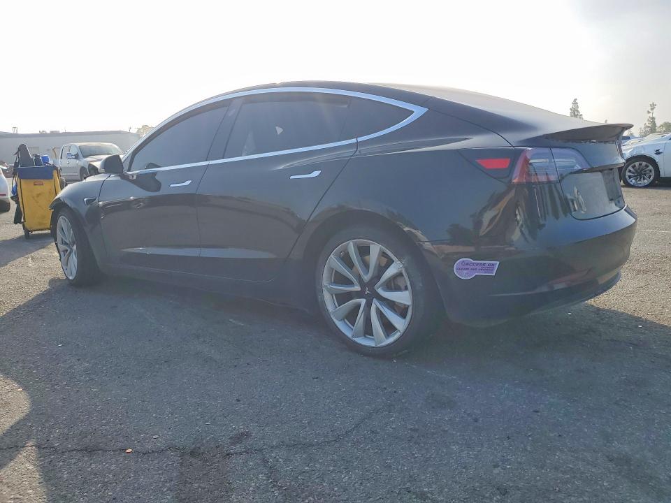 2018 Tesla Model 3 მანქანა იყიდება აუქციონზე, vin: 5YJ3E1EA0JF149310, აუქციონის ნომერი: 52890396
