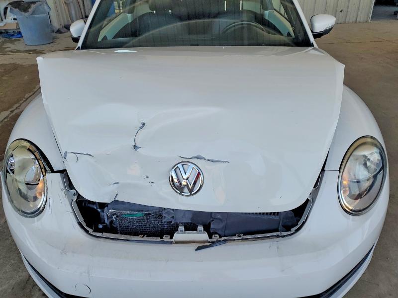 53159936 :رقم المزاد ، 3VWJX7AT9CM607515 vin ، 2012 Volkswagen Beetle مزاد بيع