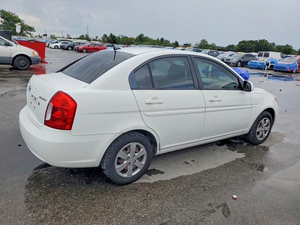 2011 Hyundai Accent მანქანა იყიდება აუქციონზე, vin: KMHCN4AC2BU605269, აუქციონის ნომერი: 53130586