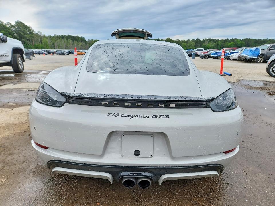 Auction sale of the 2018 Porsche Cayman, vin: WP0AB2A8XJS278568, lot number: 53308686