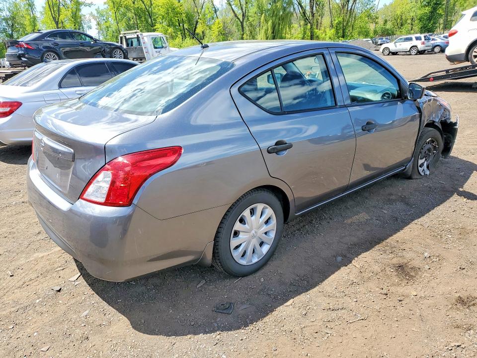 53403236 :رقم المزاد ، 3N1CN7AP2HL818091 vin ، 2017 Nissan Versa مزاد بيع