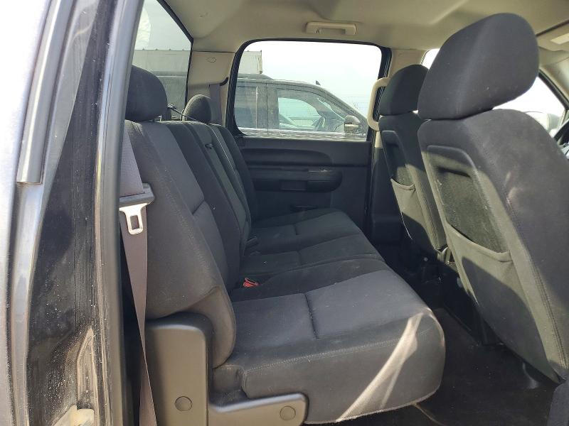 2011 Chevrolet Silverado მანქანა იყიდება აუქციონზე, vin: 3GCPKSE33BG303831, აუქციონის ნომერი: 52185106