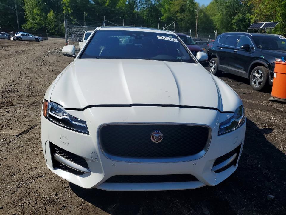 Продаж на аукціоні авто 2018 Jaguar Xf, vin: SAJBL4FX1JCY55237, номер лоту: 52151356