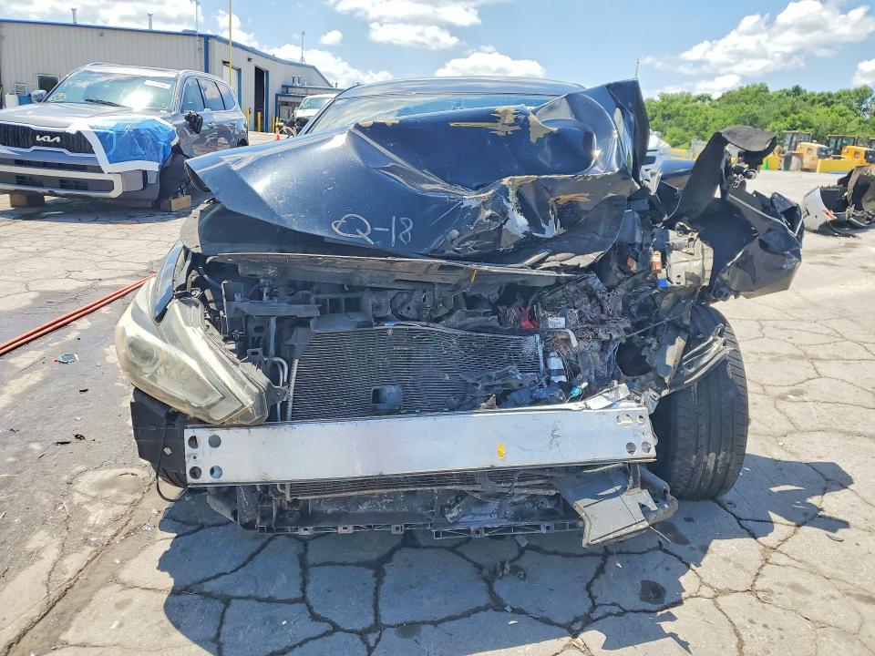 2016 Nissan Altima მანქანა იყიდება აუქციონზე, vin: 1N4AL3AP9GN340646, აუქციონის ნომერი: 54066526