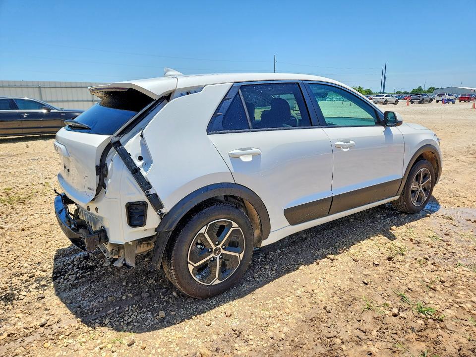 2026 Kia Niro მანქანა იყიდება აუქციონზე, vin: KNDCP3LE7T5328072, აუქციონის ნომერი: 55101356