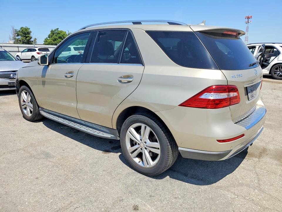 2013 Mercedes-benz Ml მანქანა იყიდება აუქციონზე, vin: 4JGDA5HB0DA232420, აუქციონის ნომერი: 52420516