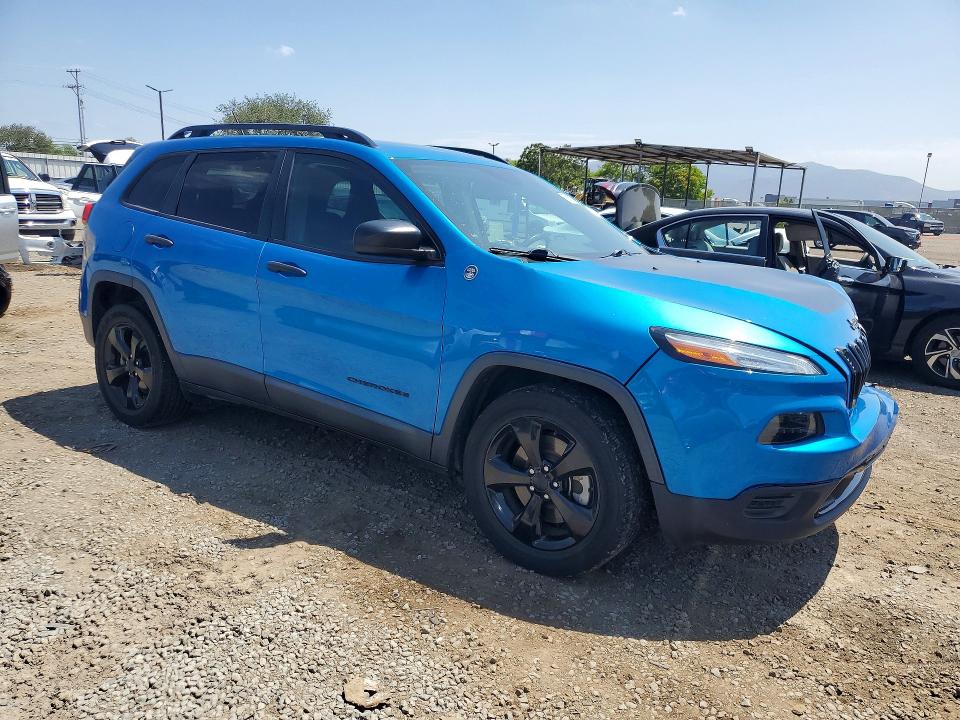 2017 Jeep Cherokee მანქანა იყიდება აუქციონზე, vin: 1C4PJLAB6HW645161, აუქციონის ნომერი: 53237976