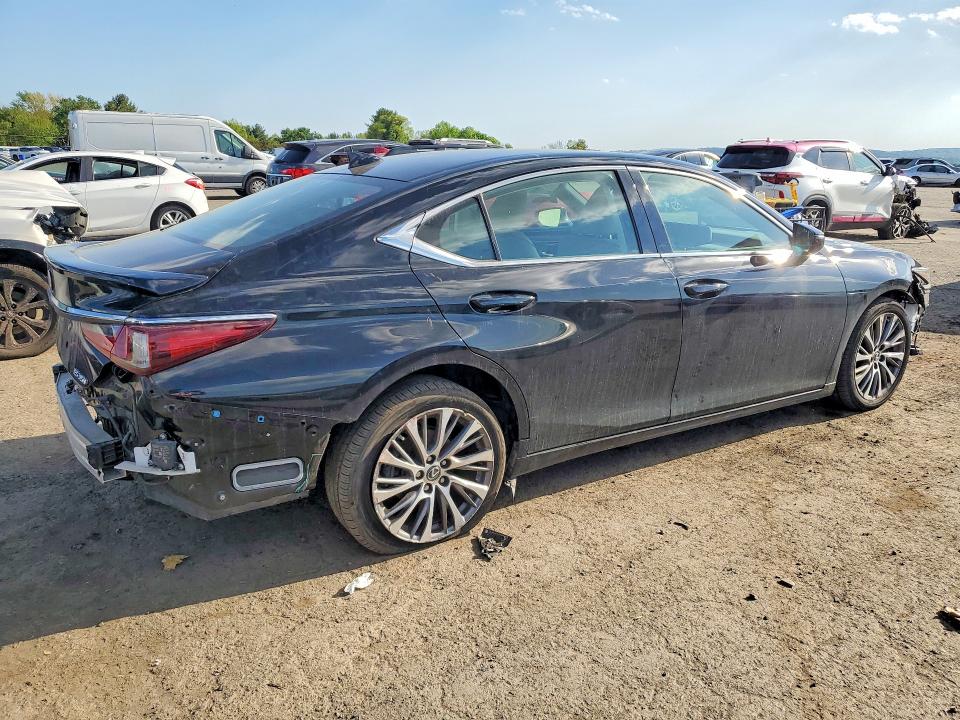 Продажа на аукционе авто 2020 Lexus Es, vin: 58ADZ1B16LU070803, номер лота: 52009746