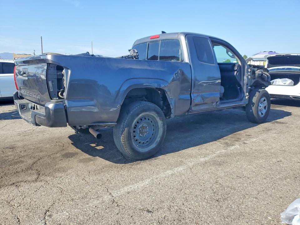 Продажа на аукционе авто 2018 Toyota Tacoma, vin: 5TFRX5GN4JX131555, номер лота: 52364436