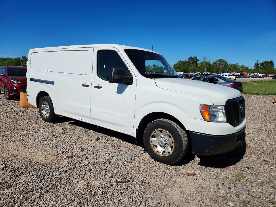 54678896 :رقم المزاد ، 1N6BF0KY8HN807470 vin ، 2017 Nissan Nv مزاد بيع