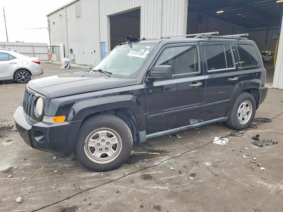 2008 Jeep Patriot მანქანა იყიდება აუქციონზე, vin: 1J8FT28W88D649404, აუქციონის ნომერი: 47287536