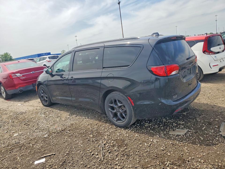 54988276 :رقم المزاد ، 2C4RC1EG0JR351752 vin ، 2018 Chrysler Pacifica مزاد بيع