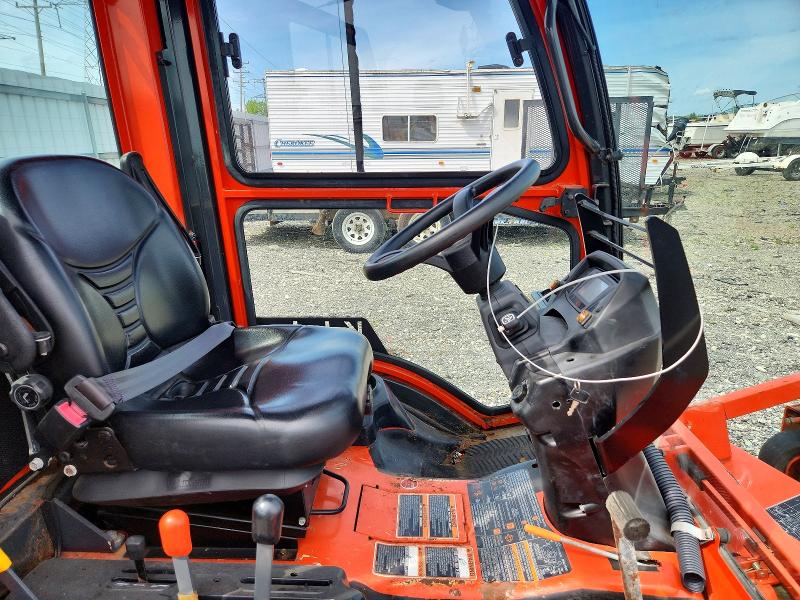52153516 :رقم المزاد ، 21272 vin ، 2017 Kubota Unknown مزاد بيع