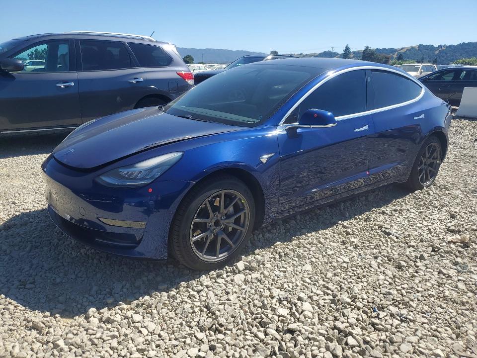 2020 Tesla Model 3 მანქანა იყიდება აუქციონზე, vin: 5YJ3E1EA5LF705923, აუქციონის ნომერი: 53741216