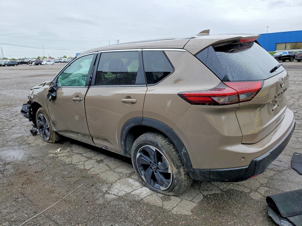 51977956 :رقم المزاد ، JN8BT3BA1SW007521 vin ، 2025 Nissan Rogue مزاد بيع