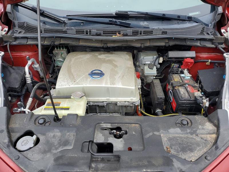 2015 Nissan Leaf მანქანა იყიდება აუქციონზე, vin: 1N4AZ0CP5FC315781, აუქციონის ნომერი: 54298606