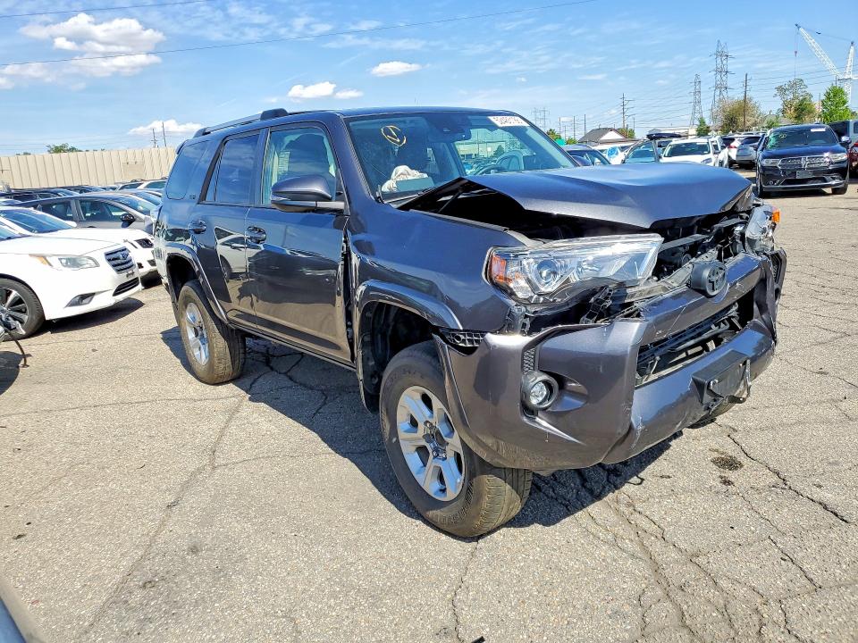 2021 Toyota 4runner მანქანა იყიდება აუქციონზე, vin: JTENU5JR8M5862830, აუქციონის ნომერი: 52485186