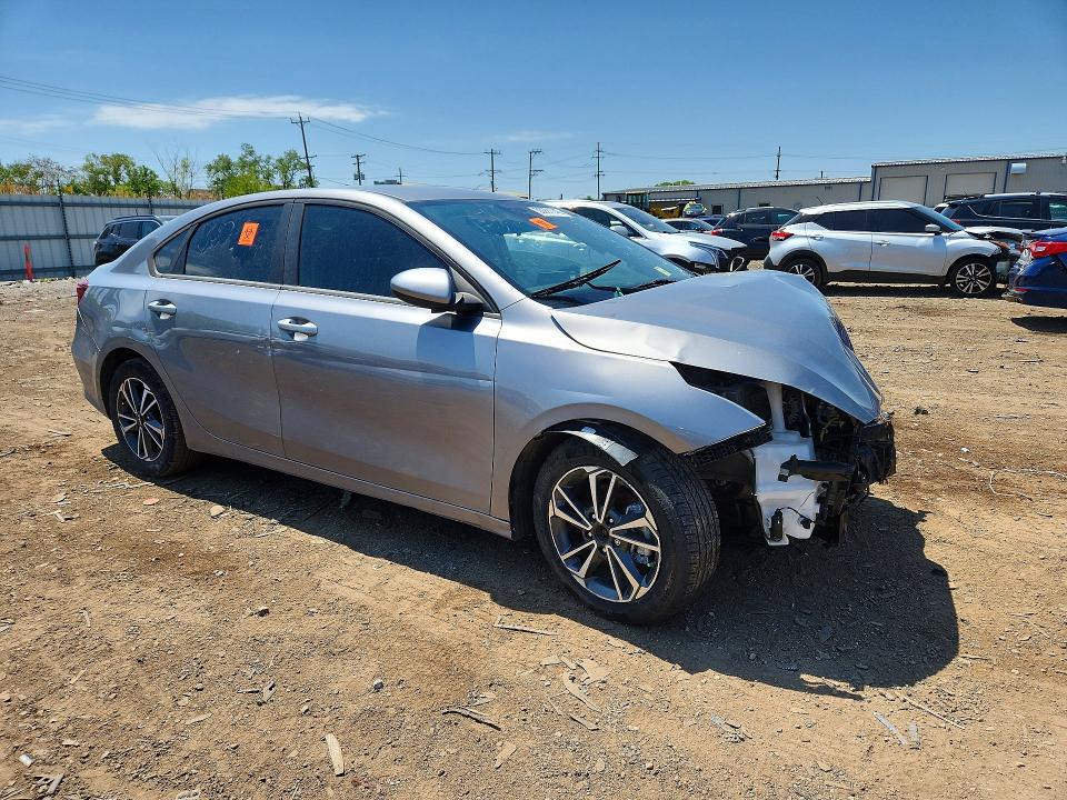 53991746 :رقم المزاد ، 3KPF24AD6RE776635 vin ، 2024 Kia Forte مزاد بيع