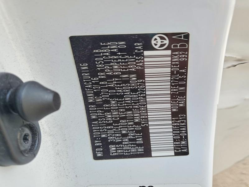 Aukcja sprzedaży 2017 Toyota Corolla, vin: 5YFBURHE0HP622679, numer aukcji: 52945936