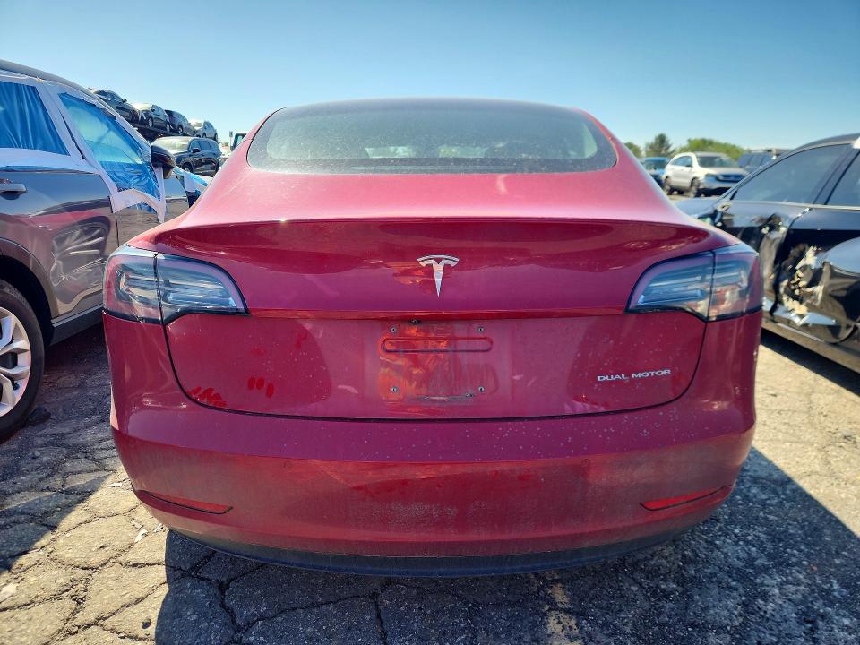 54295676 :رقم المزاد ، 5YJ3E1EB6JF111475 vin ، 2018 Tesla Model 3 مزاد بيع