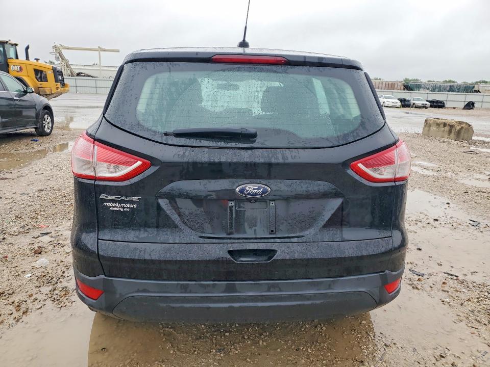 53828736 :رقم المزاد ، 1FMCU0F78GUA73623 vin ، 2016 Ford Escape مزاد بيع