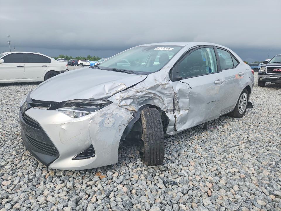 2017 Toyota Corolla მანქანა იყიდება აუქციონზე, vin: 5YFBURHE4HP643101, აუქციონის ნომერი: 55137746