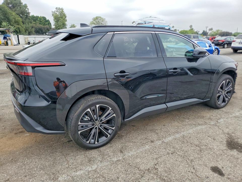 Продаж на аукціоні авто 2023 Toyota Bz4x, vin: JTMAAAAA5PA017931, номер лоту: 50969456
