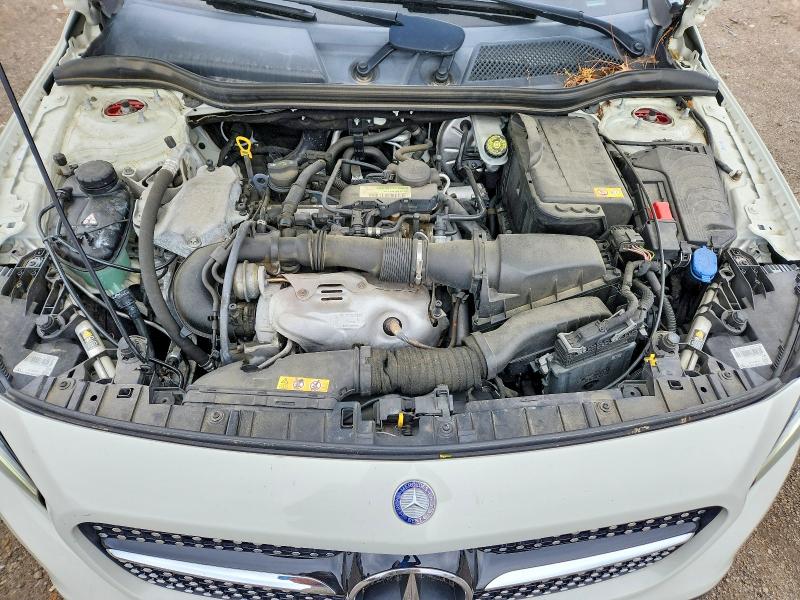 53964046 :رقم المزاد ، WDCTG4GB4FJ031482 vin ، 2015 Mercedes-benz Gla مزاد بيع