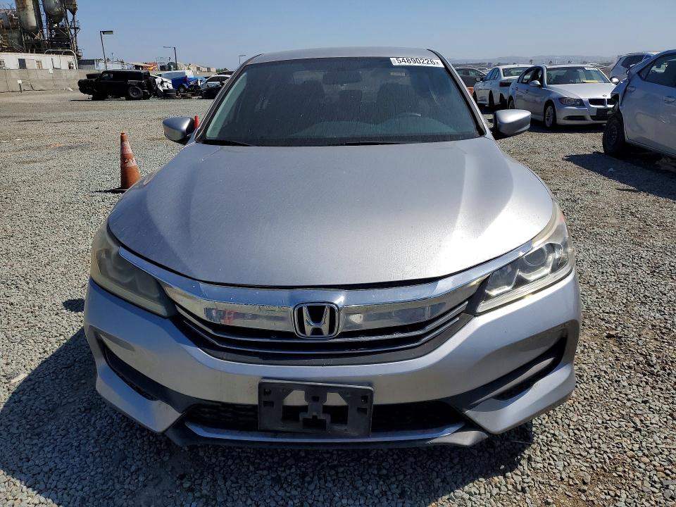 54890226 :رقم المزاد ، 1HGCR2F31HA012018 vin ، 2017 Honda Accord مزاد بيع
