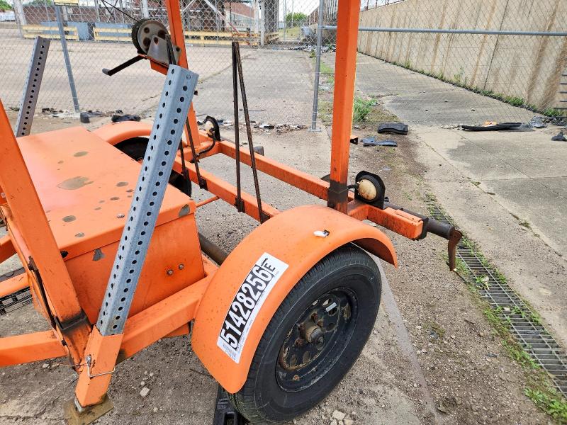 2000 Tfnx Tmab15 / Arrowboard მანქანა იყიდება აუქციონზე, vin: 1T9US0617XS055371, აუქციონის ნომერი: 51428256