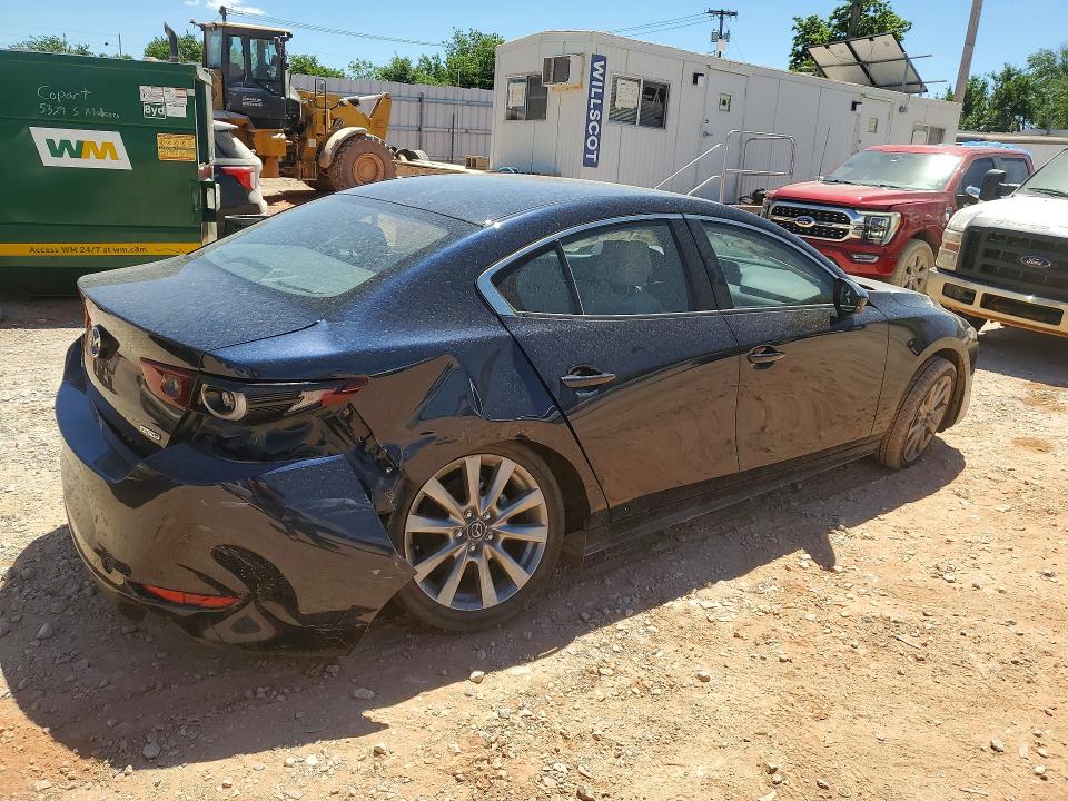 51468846 :رقم المزاد ، JM1BPACM6S1768832 vin ، 2025 Mazda 3 مزاد بيع