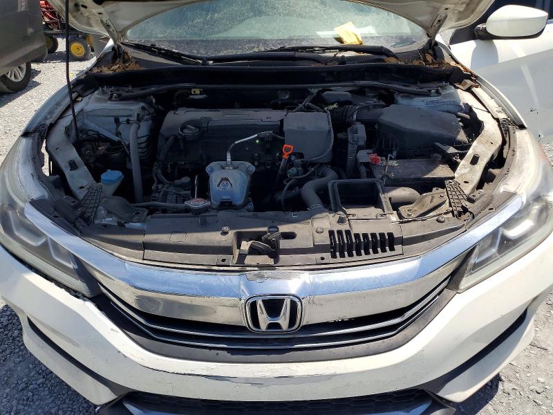 53515756 :رقم المزاد ، 1HGCR2F16HA231331 vin ، 2017 Honda Accord مزاد بيع