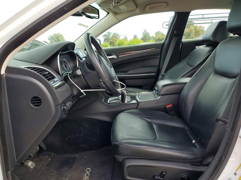 52194246 :رقم المزاد ، 2C3CCAAG2FH779741 vin ، 2015 Chrysler 300 مزاد بيع