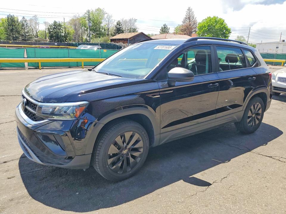 52781686 :رقم المزاد ، 3VVMX7B29NM021441 vin ، 2022 Volkswagen Taos مزاد بيع
