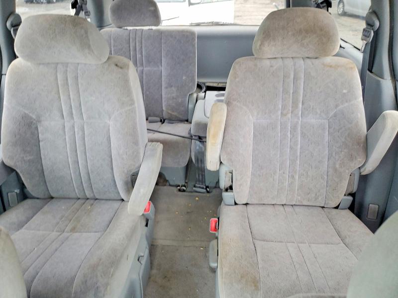 54623996 :رقم المزاد ، 4T3ZF13CXXU155601 vin ، 1999 Toyota Sienna مزاد بيع