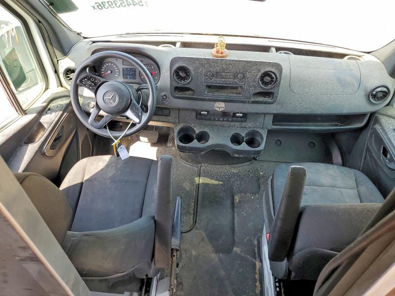 54453936 :رقم المزاد ، W1Y4ECHY5NT081223 vin ، 2022 Mercedes Benz Sprinter مزاد بيع