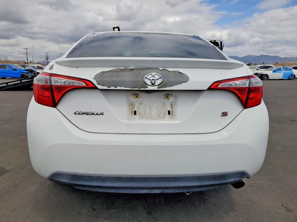 55116376 :رقم المزاد ، 5YFBURHE1EP032454 vin ، 2014 Toyota Corolla مزاد بيع