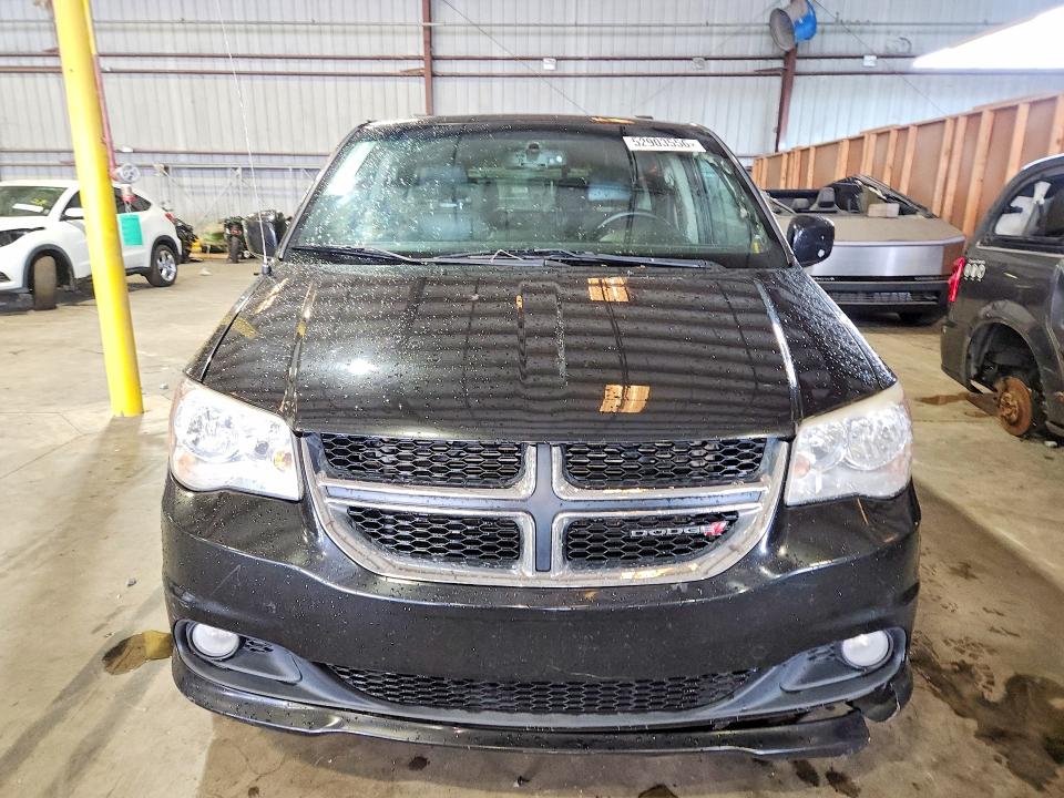52903556 :رقم المزاد ، 2C4RDGCG0HR693019 vin ، 2017 Dodge Grand Caravan مزاد بيع