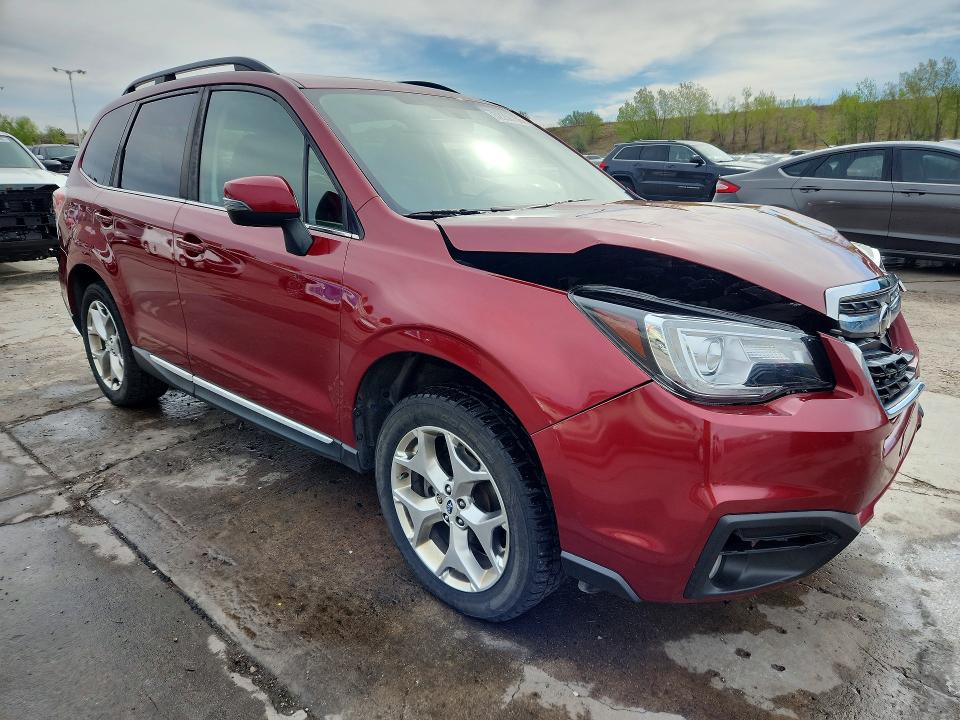 Продаж на аукціоні авто 2018 Subaru Forester, vin: JF2SJAWCXJH548282, номер лоту: 52250156