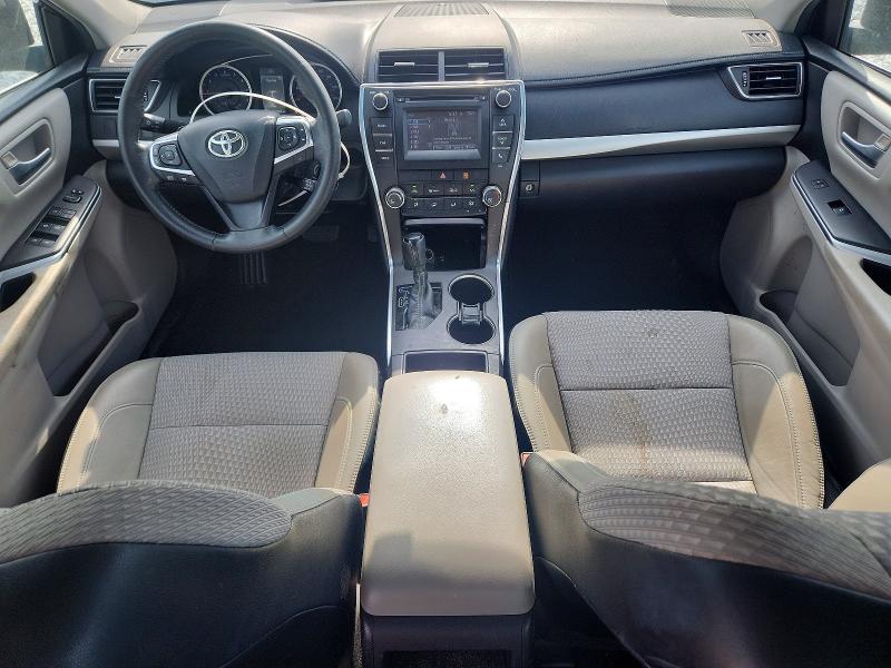 54044996 :رقم المزاد ، 4T1BF1FK6FU075823 vin ، 2015 Toyota Camry مزاد بيع