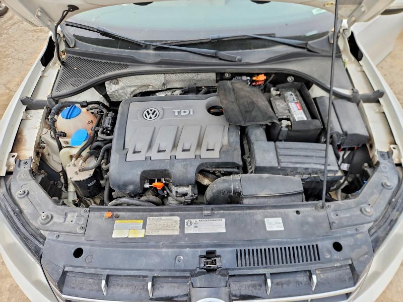 52227456 :رقم المزاد ، 1VWBN7A39CC036457 vin ، 2012 Volkswagen Passat مزاد بيع