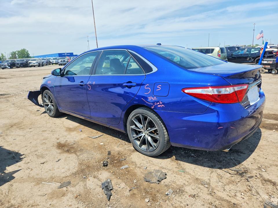 2015 Toyota Camry მანქანა იყიდება აუქციონზე, vin: 4T1BK1FK6FU568851, აუქციონის ნომერი: 54314006