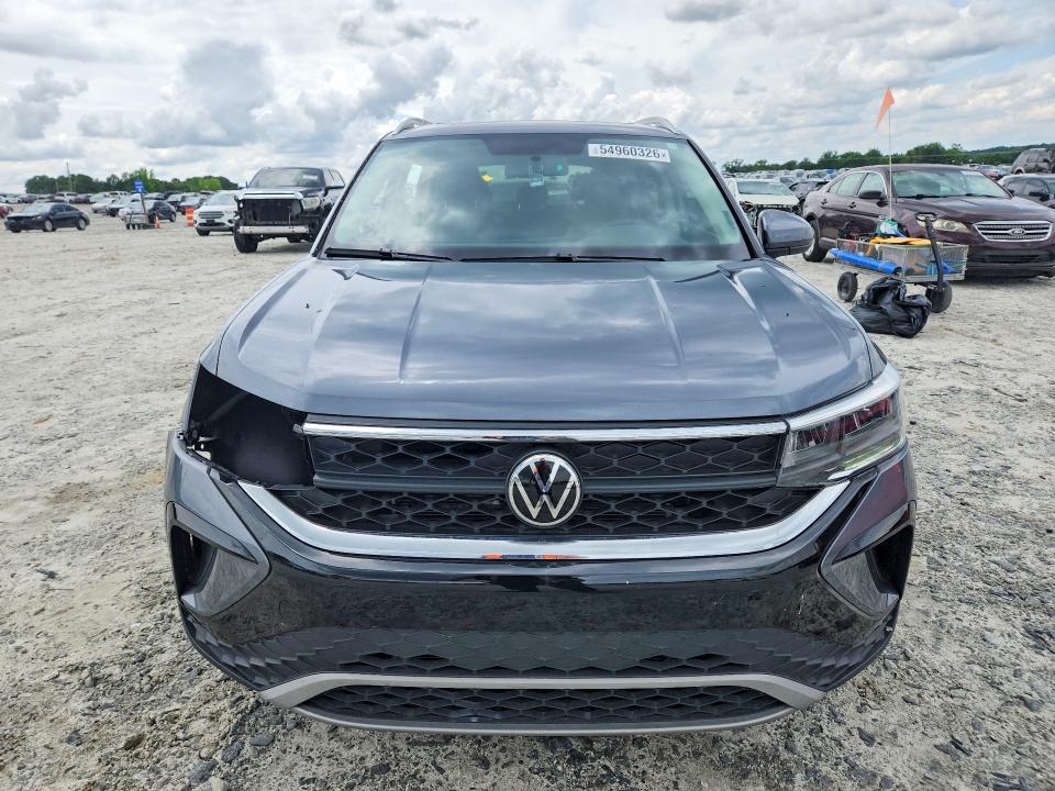 Продажа на аукционе авто 2022 Volkswagen Taos, vin: 3VVLX7B21NM066224, номер лота: 54960326