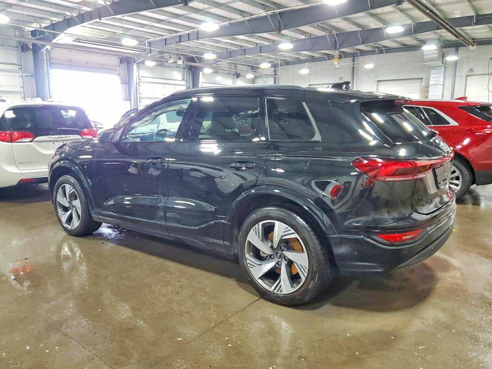 2025 Audi Q6 E-tron მანქანა იყიდება აუქციონზე, vin: WA124BGF3SA018020, აუქციონის ნომერი: 54166386