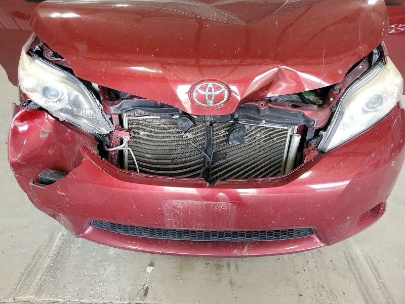 Aukcja sprzedaży 2015 Toyota Sienna, vin: 5TDKK3DC2FS689053, numer aukcji: 54227396